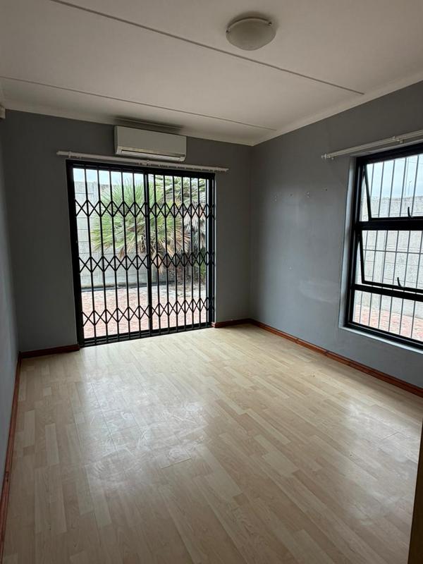 4 Bedroom Property for Sale in Morgenster Western Cape